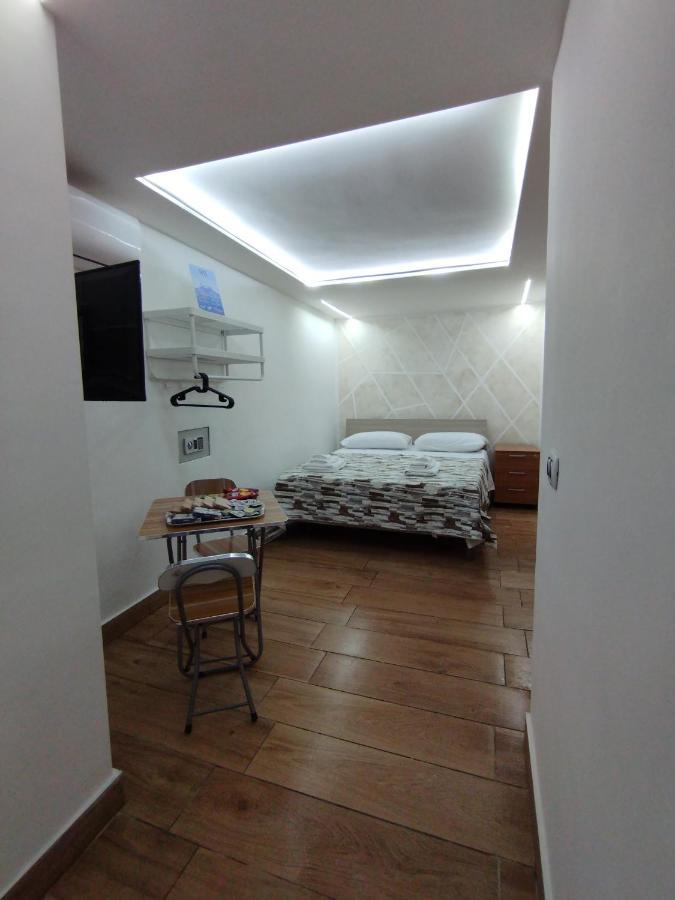 Casa Nina- Camera Ischia Apartman Nápoly Kültér fotó