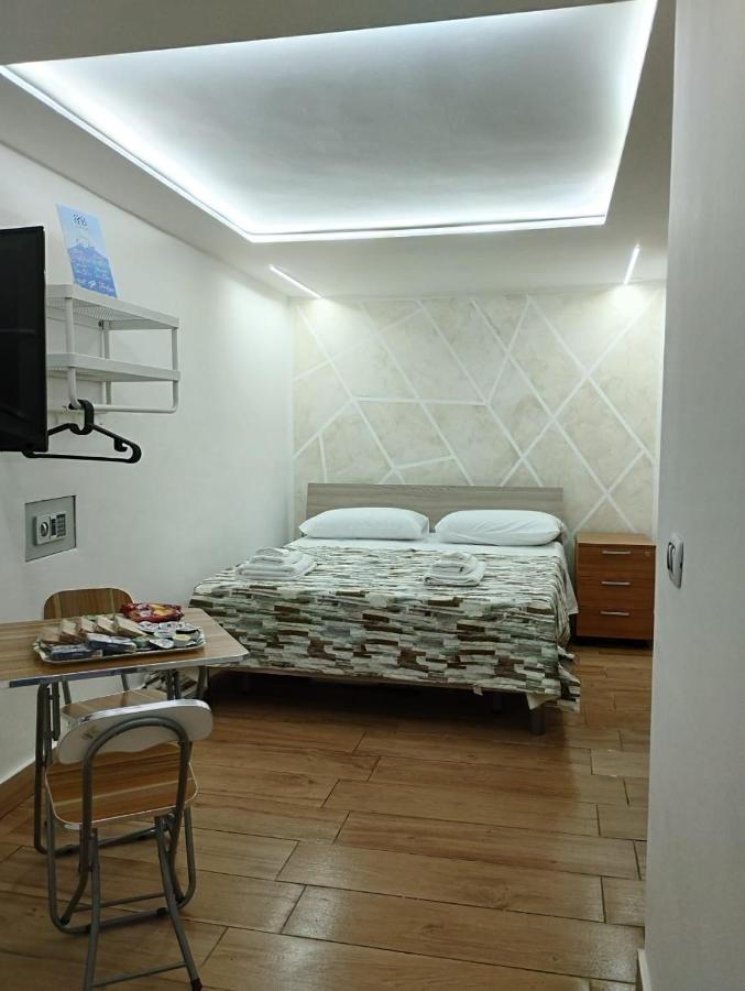 Casa Nina- Camera Ischia Apartman Nápoly Kültér fotó